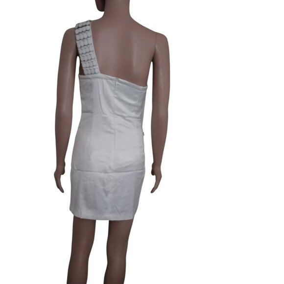 Rachael G One-Strap Satin Dress. Pearl Color. Size M - Picture 2 of 16